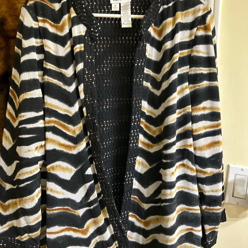 Joan Rivers Black and Brown Patterned Blazer